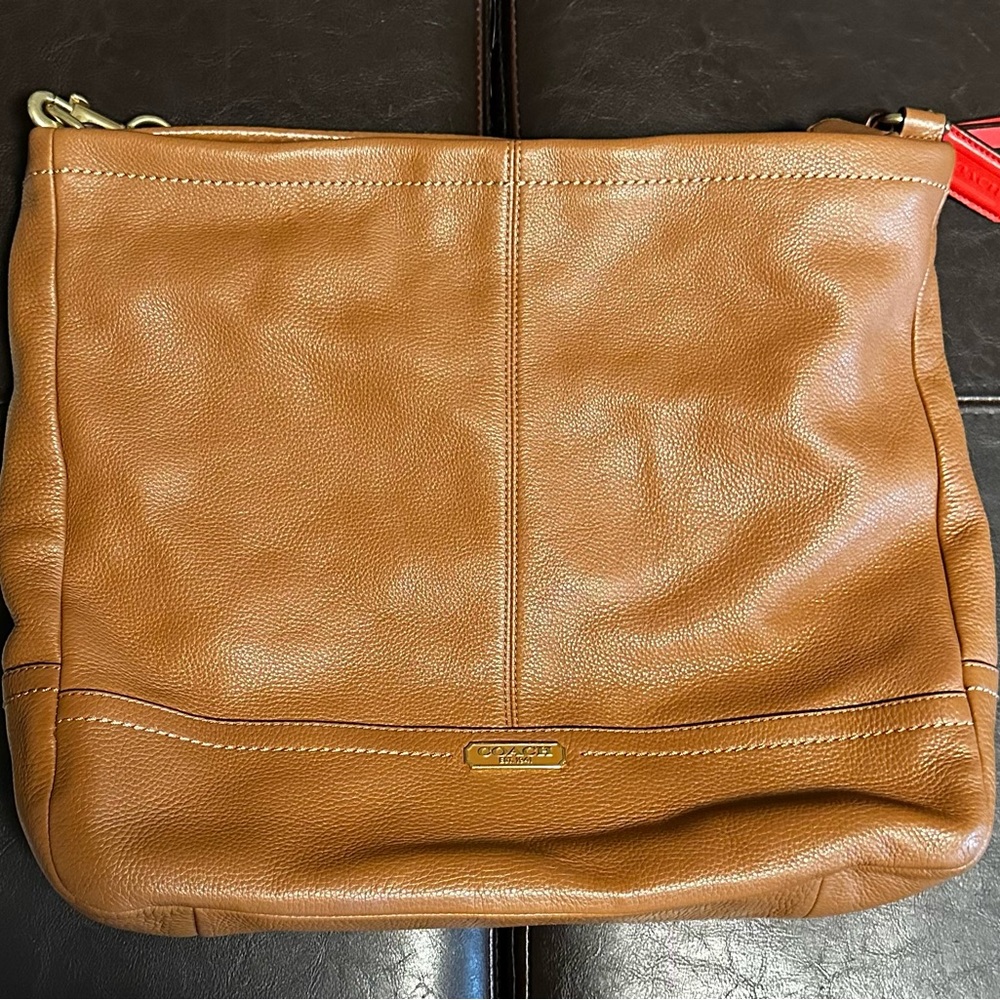 Coach Tan Leather Shoulder Bag - Picture 12 of 13